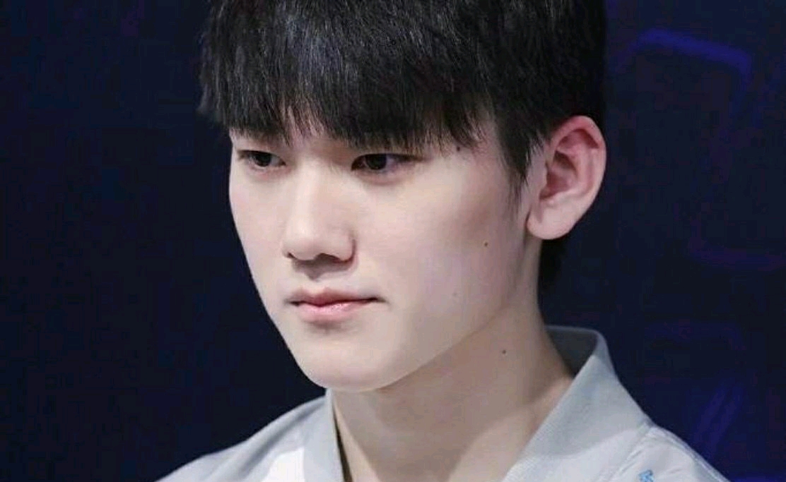 CBLOL解说赛前预测：绝大部分看好EDG战胜GEN